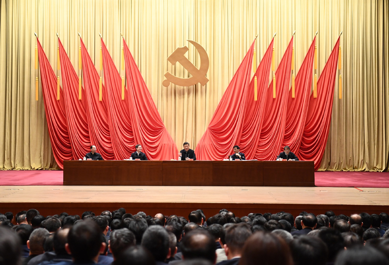 3月1日，2019年春季學(xué)期中央黨校（國家行政學(xué)院）中青年干部培訓班在中央黨校開(kāi)班。中共中央總書(shū)記、國家主席、中央軍委主席習近平在開(kāi)班式上發(fā)表重要講話(huà)。